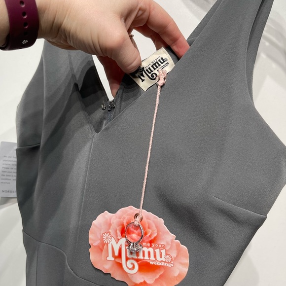 NWT Show Me Your MuMu Morgan Trumpet Gown - Picture 6 of 8